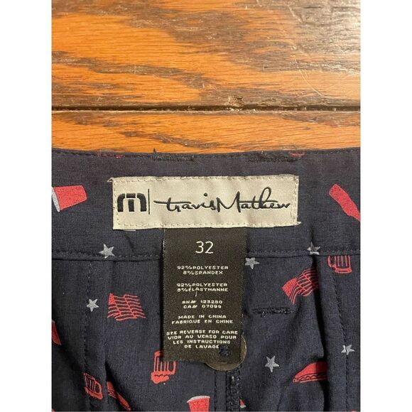 Travis Mathew Shorts - Picture 2 of 3